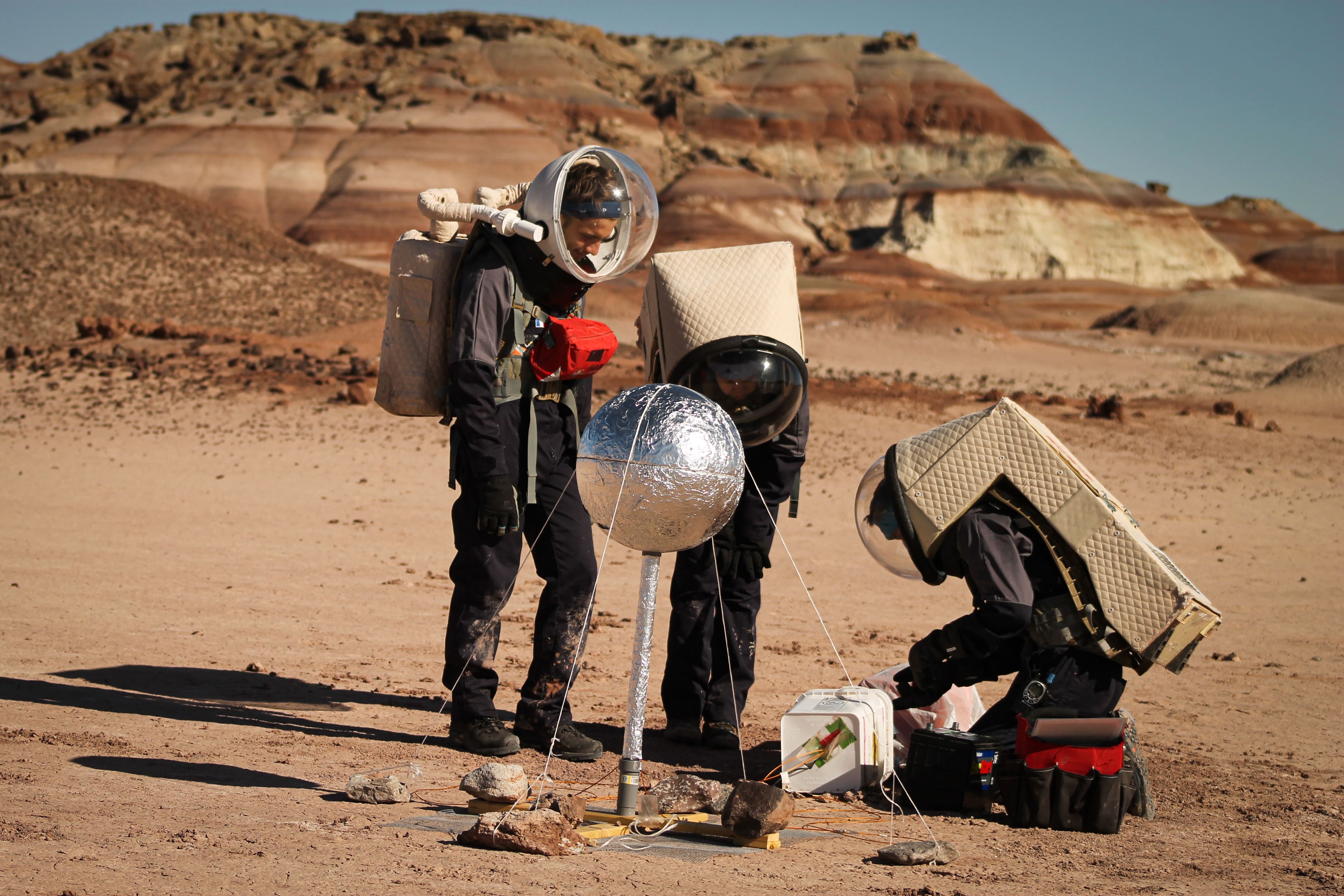 Mars analog mission supaero